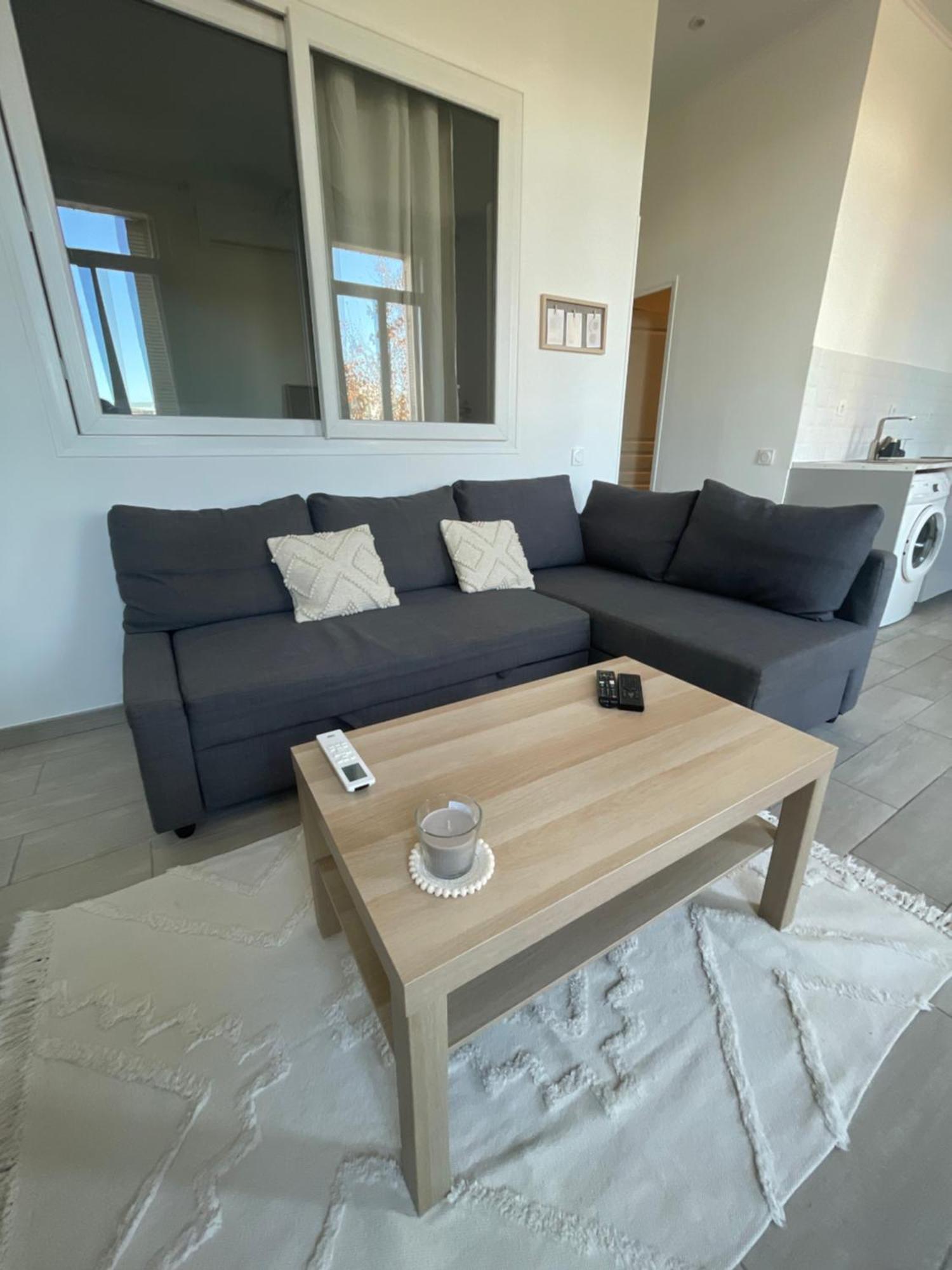 Lumineux 2 Pieces - Centre-Ville Climatise - Netflix Prime Canal - Bien Place Marseille Exterior photo